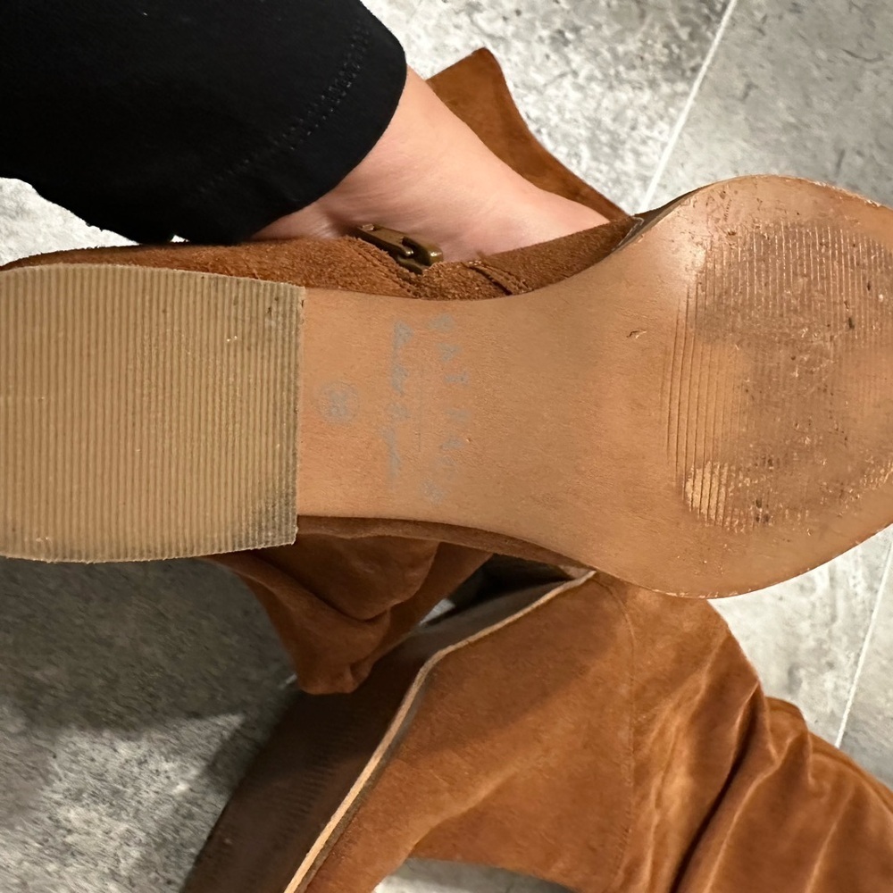 FatFace Brown Suede Knee-High Boots - Picture 8 of 8